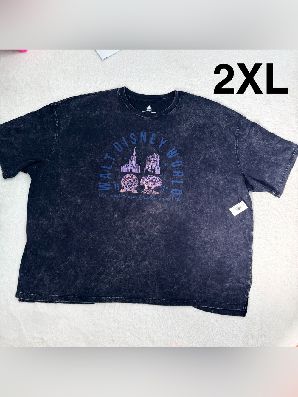 Disney Men's Black Vintage-Style Graphic Tee